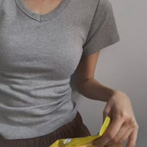 (現貨) 厚磅貼身超顯腰V領素T